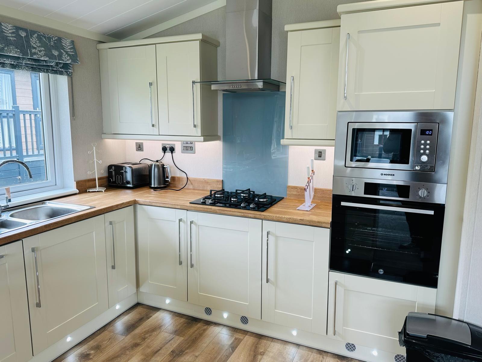 Constantine Lodge holiday home for sale (Plot 23) at Atlantic Bays Holiday Park, St Merryn, Padstow — photo 4 of 23