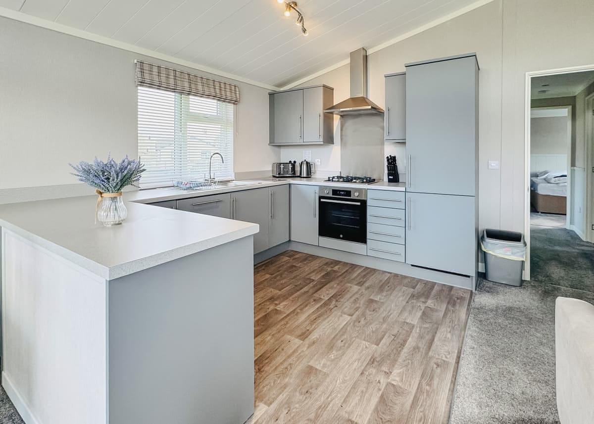 Polzeath Lodge holiday home for sale (Plot 28) at Atlantic Bays Holiday Park, St Merryn, Padstow — photo 4 of 7