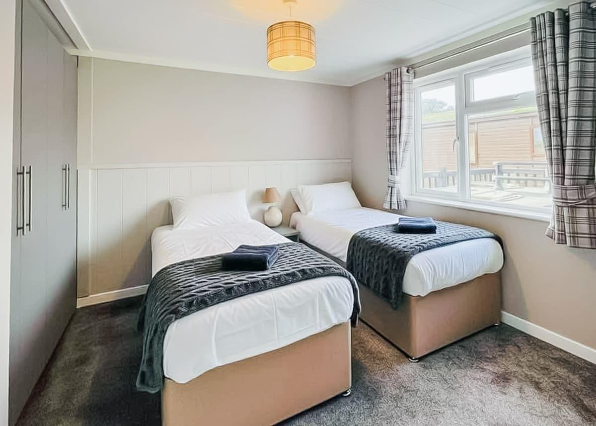 Polzeath Lodge holiday home for sale (Plot 28) at Atlantic Bays Holiday Park, St Merryn, Padstow — photo 6 of 7