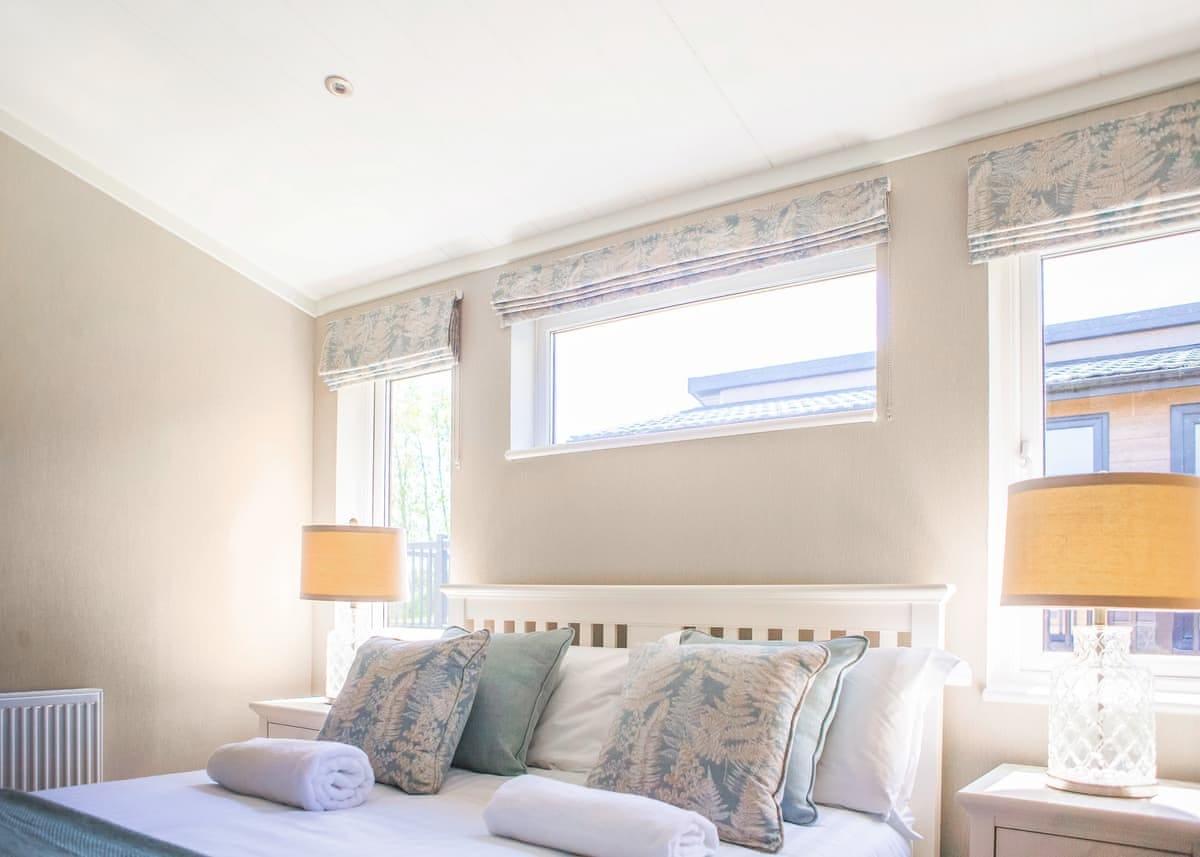 Trevone Lodge holiday home for sale (Plot 33) at Atlantic Bays Holiday Park, St Merryn, Padstow — photo 12 of 19