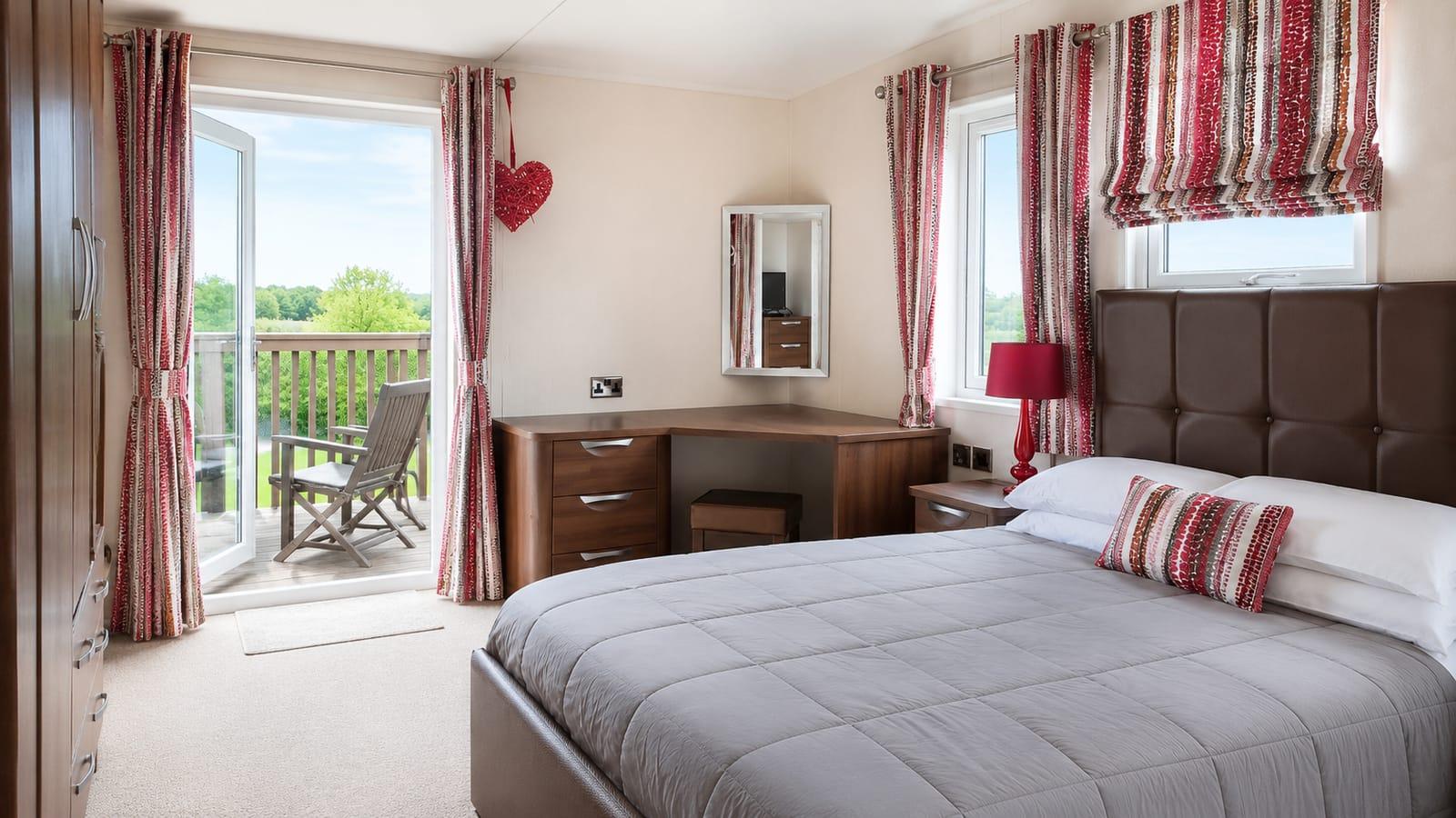 Poppy Lodge holiday home for sale (Plot 4) at Atlantic Bays Holiday Park, St Merryn, Padstow — photo 4 of 8