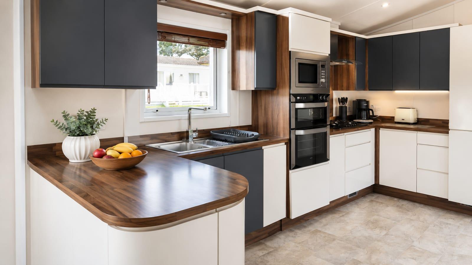 Poppy Lodge holiday home for sale (Plot 4) at Atlantic Bays Holiday Park, St Merryn, Padstow — photo 7 of 8