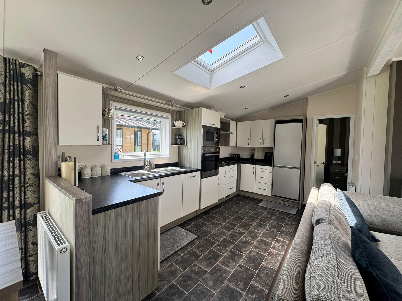 Foxglove Lodge holiday home for sale (Plot 40) at Atlantic Bays Holiday Park, St Merryn, Padstow — photo 13 of 15